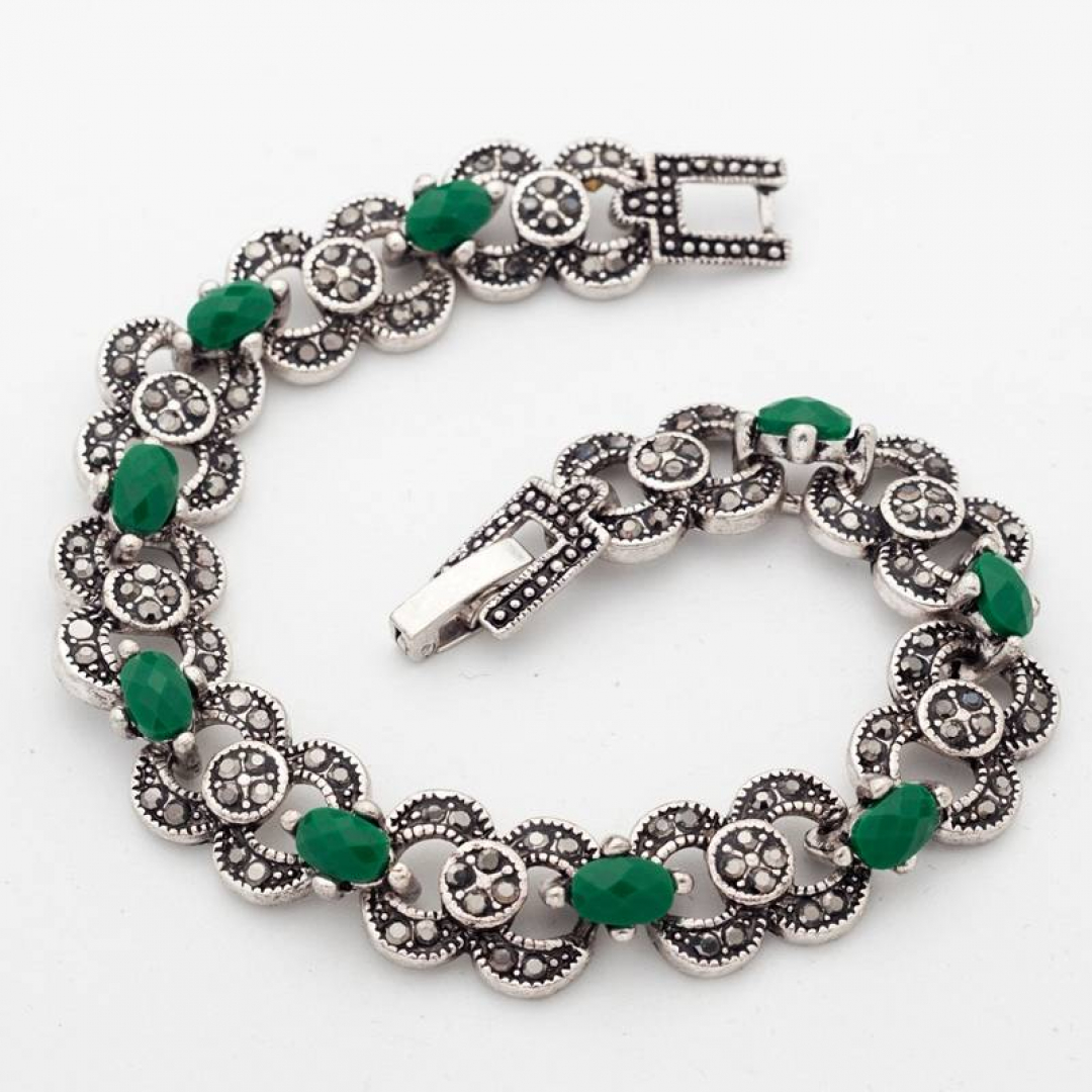 Indian Ethnic Bracelet With Green Stones