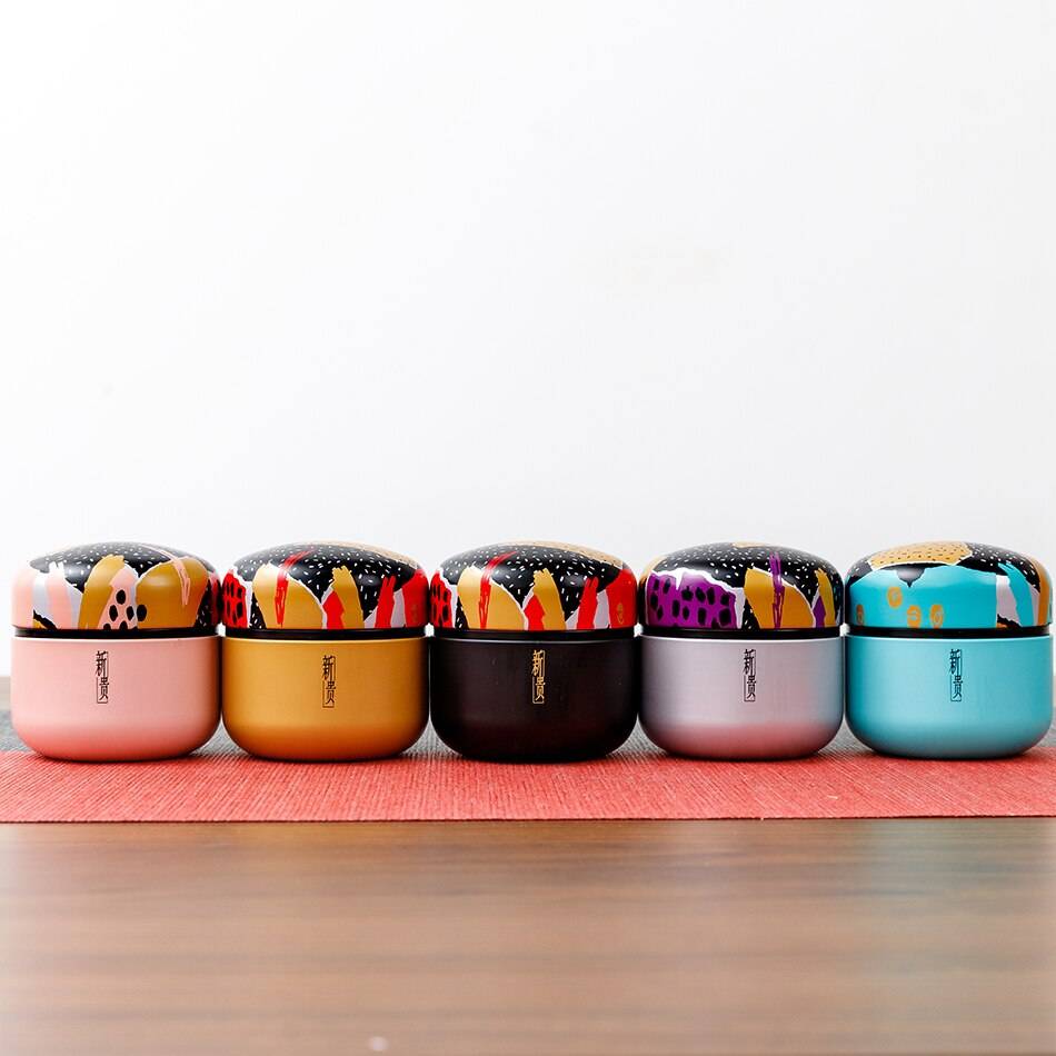 Xin Jia Yi Packaging Box New Design Wedding Gift Packing Square Candy Tin Box